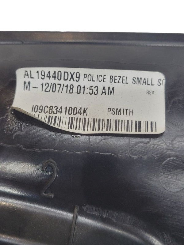 CHARGER   2019 Dash Bezel 676179