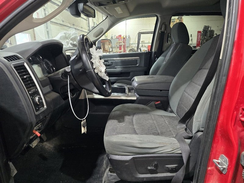 RAM1500   2014 Seat Belt Rear 624657