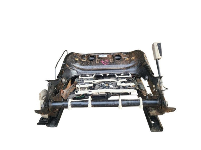 DENALI XL 2015 Front Seat Track 679595