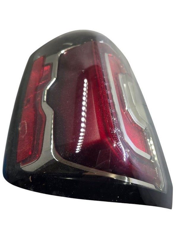 Passenger Tail Light Opt Gat Fits 16-18 SIERRA 1500 PICKUP 619865