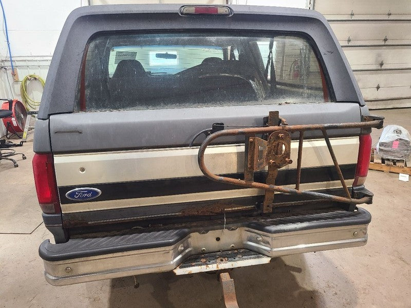 Front Spindle/Knuckle Spindle Fits 84-92 BRONCO 652283