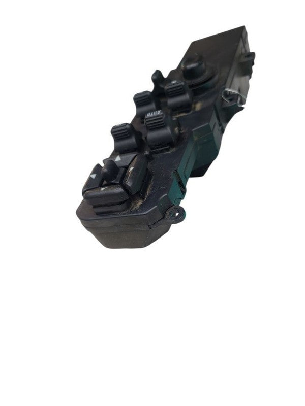 GRANDCHER 1998 Front Door Switch 672572