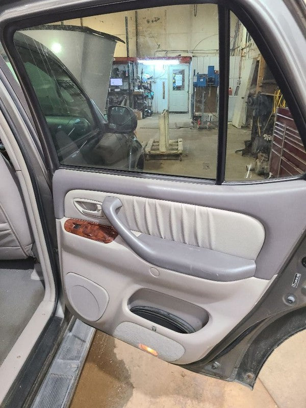 Passenger Rear Side Door Electric Windows Fits 01-07 SEQUOIA 664224