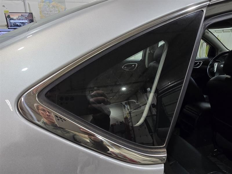 Driver Left Quarter Glass Fits 13-19 SENTRA 606487