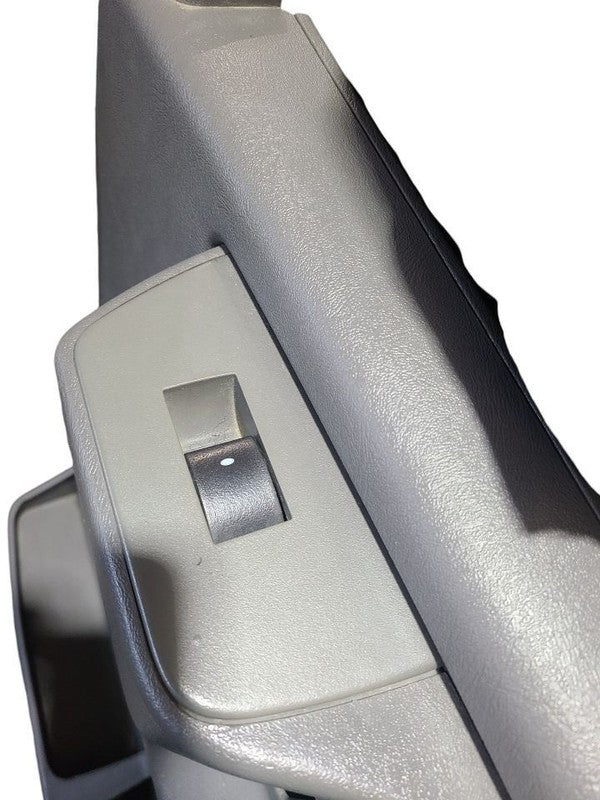 EXPRESS15 2009 Front Door Trim Panel 663851