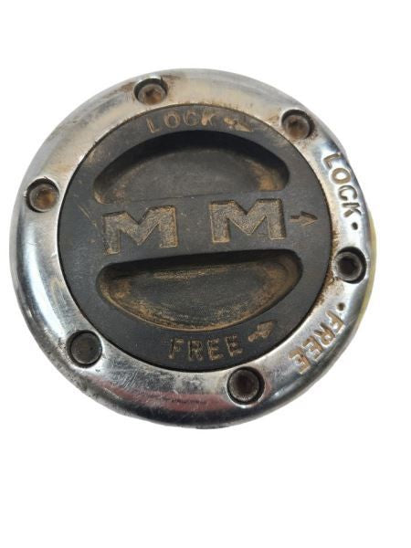 TCHEV10   1984 Locking Hubs 590199