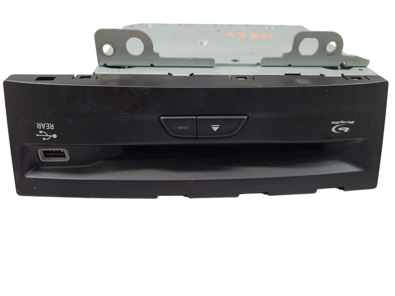 Info-GPS-TV Screen DVD Player Dash Mounted Fits 17 PACIFICA 605793