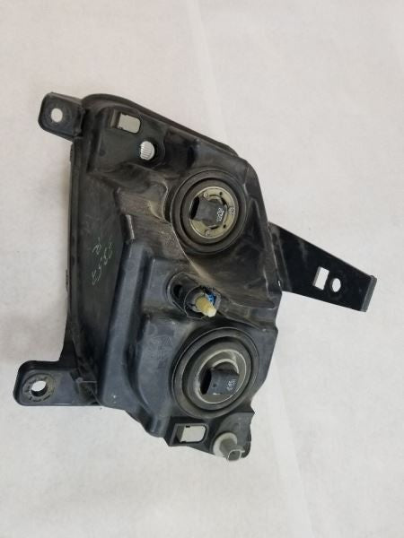 Passenger Headlight Halogen Laredo Fits 11-13 GRAND CHEROKEE 237945