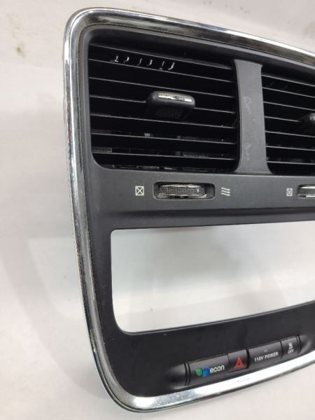 CARAVAN   2016 Dash Bezel 556745