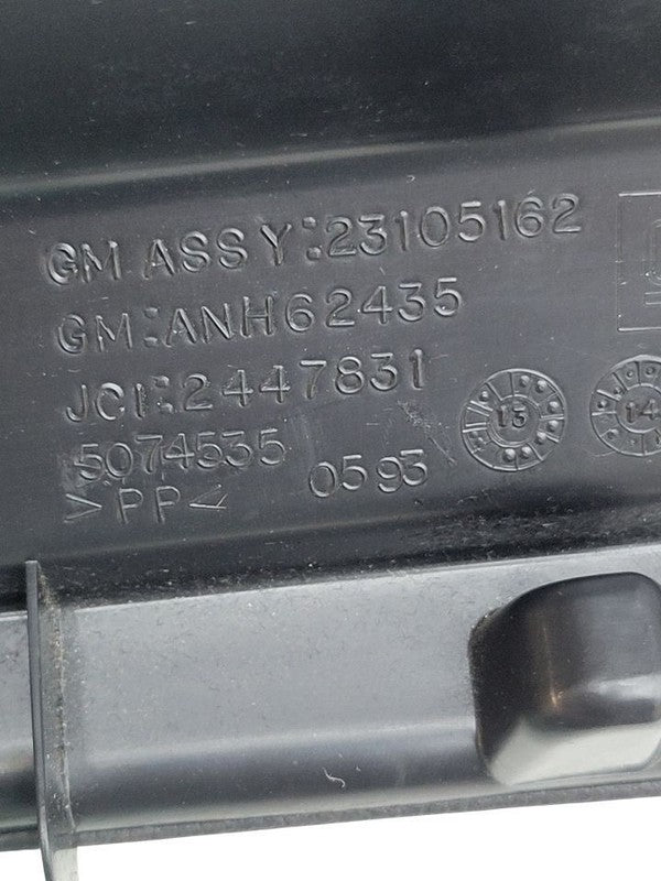 ESCALADE  2017 Glove Box 674475