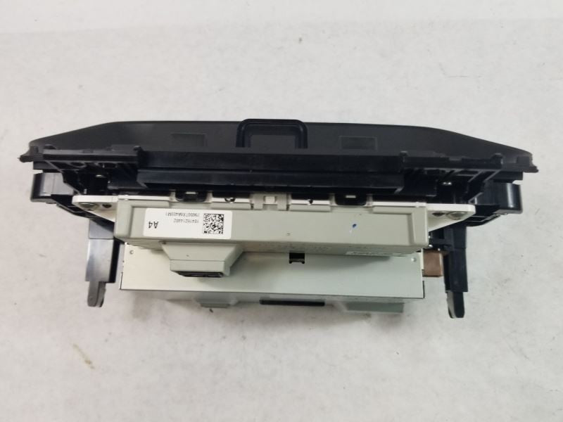 Info-GPS-TV Screen US Market Display Screen Base Upper Fits 16-17 ILX 