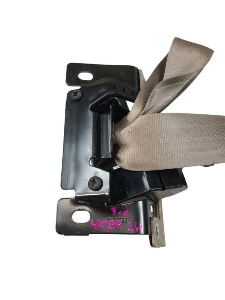 SUBCHEV15 1999 Seat Belt Rear 591051