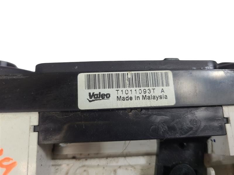 Temperature Control Hatchback Fits 10-12 VERSA 605106
