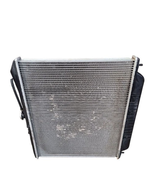Radiator Fits 00-02 ISUZU TROOPER 646791