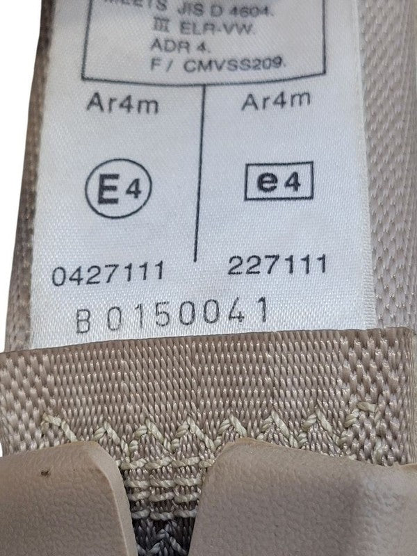 LX470     1999 Seat Belt Rear 674385