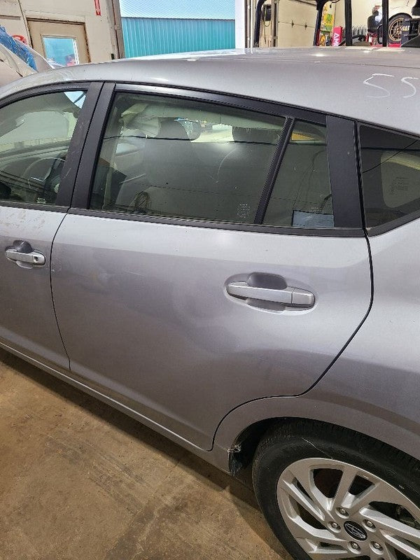 IMPREZA   2025 Rear Side Door 678404