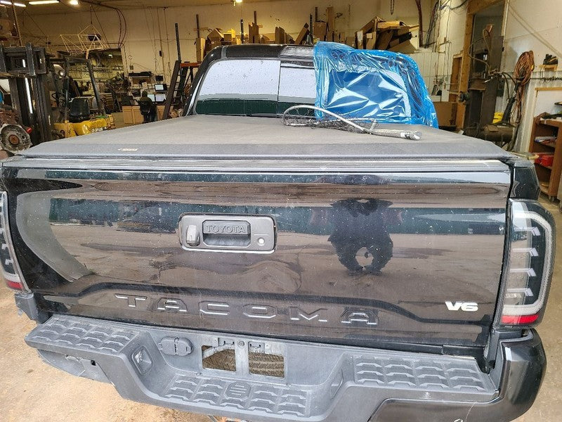 Driver Front Door Without Automatic Up And Down Window Fits 16-23 TACO