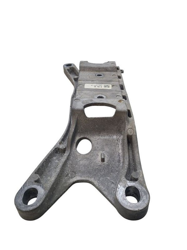 MUSTANG   2020 Crossmember Transmission 676896