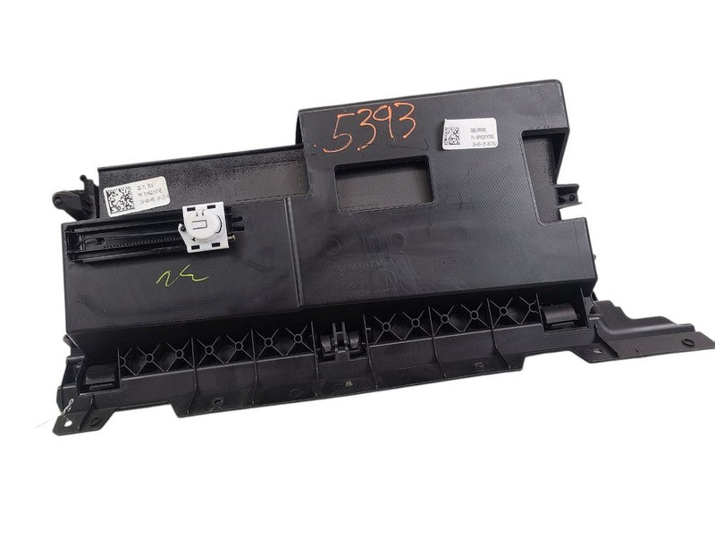RAM15NEW  2019 Glove Box 658581