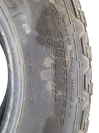 2 Used Tires 265 65 17 COOPER DISCOVER 75%  667764