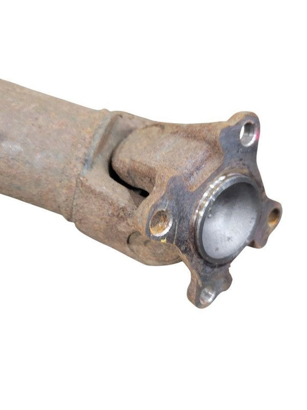 Rear Drive Shaft 2WD Extended Cab 4 Cylinder Fits 95-04 TACOMA 679549