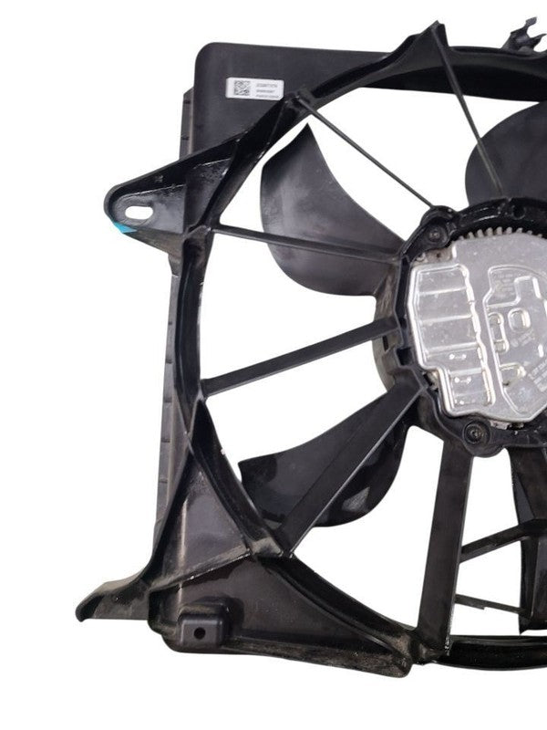 Radiator Fan Motor Fan Assembly Fits 14-21 SILVERADO 1500 PICKUP 64384