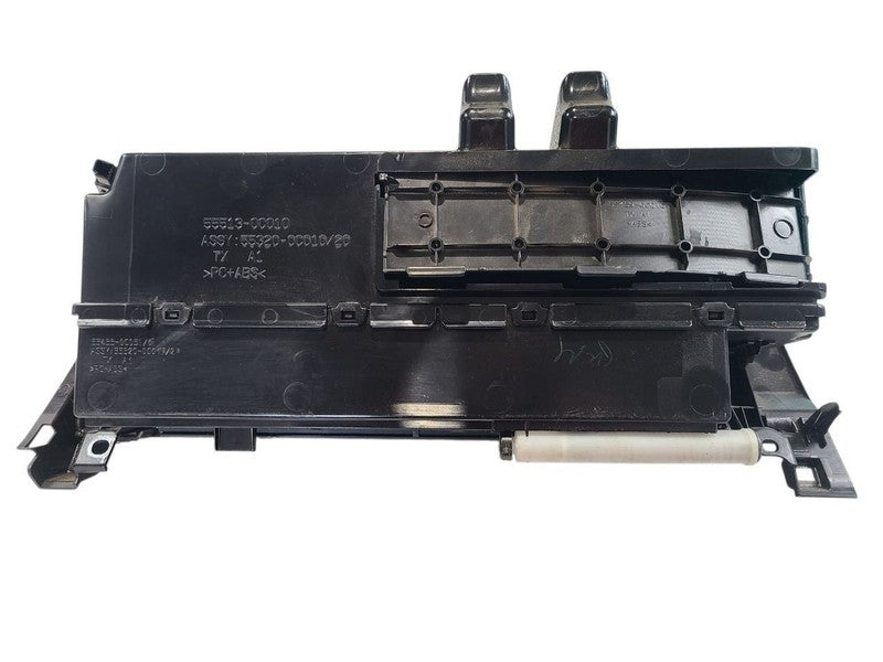 TUNDRA    2010 Glove Box 672625
