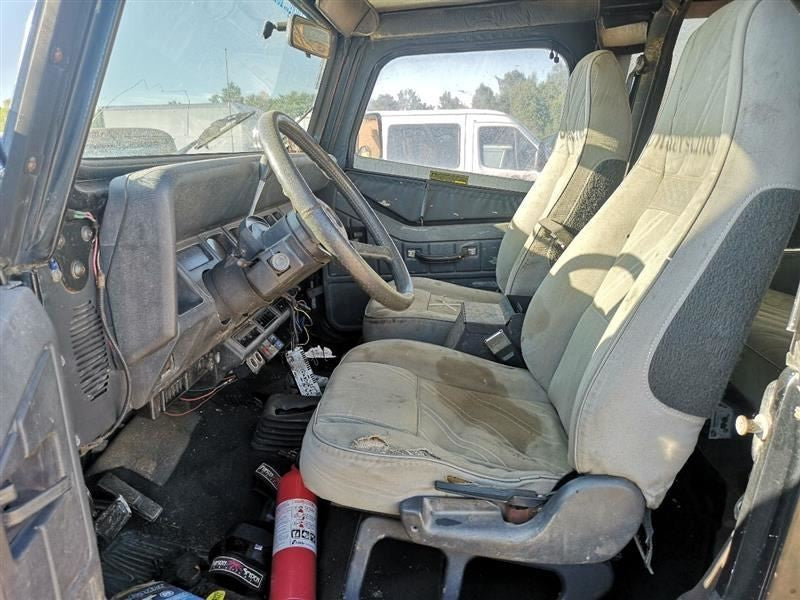 Bell Housing 4.0L Fits 94-95 97-04 WRANGLER 248715