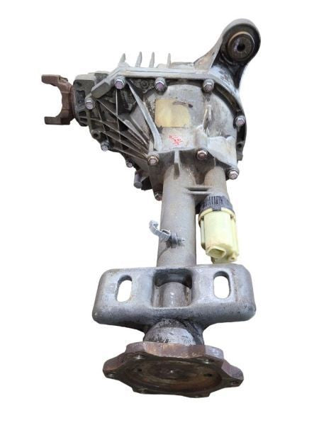 Carrier Front Axle Classic Style Opt GT4 Fits 99-07 SIERRA 1500 PICKUP