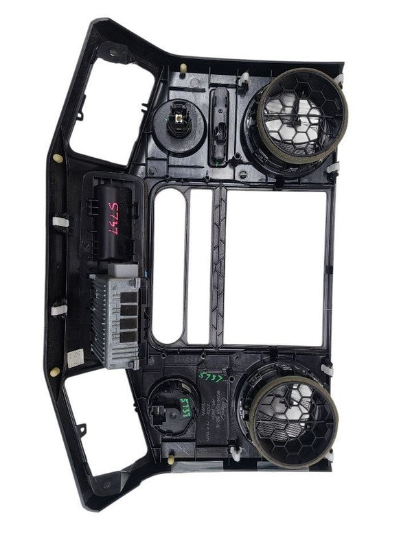 F350SD    2012 Dash Bezel 680448