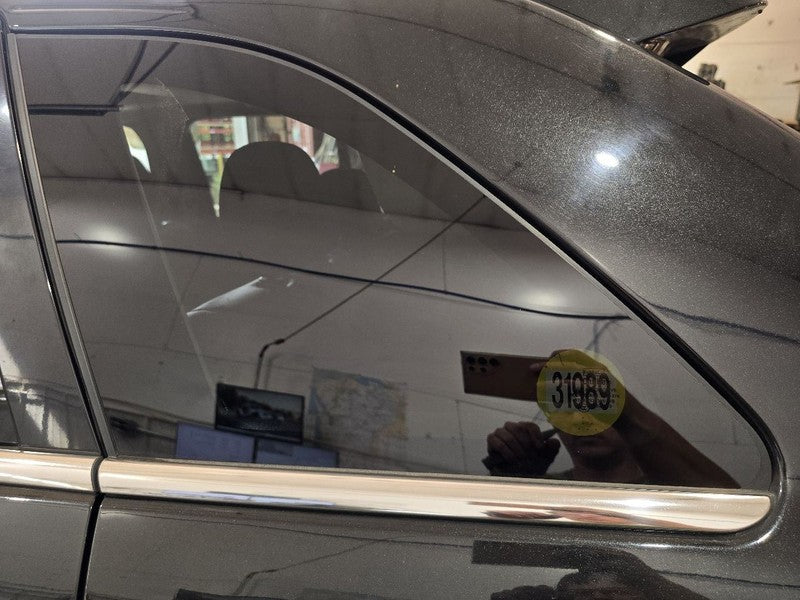 Driver Quarter Glass Privacy Tint Bright Moulding Fits 07-15 MKX 64722