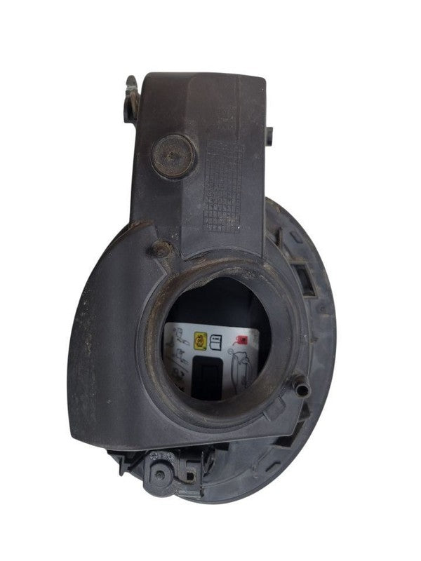 VOYAGER   2020 Fuel Filler Door 676352