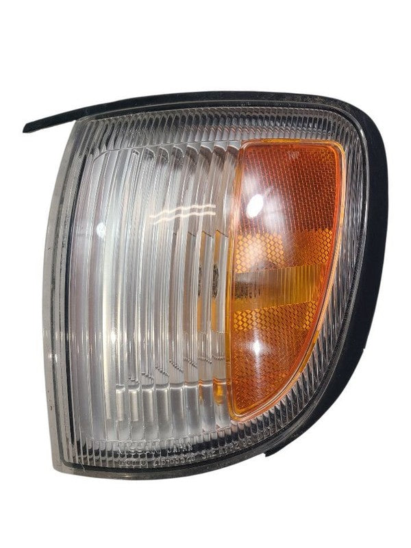 Driver Corner/Park Light Park Lamp-turn Signal Fits 99-00 INFINITI QX4