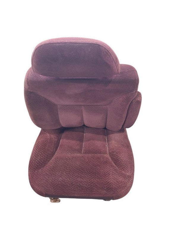TCHEV1500 1998 Front Seat 672124
