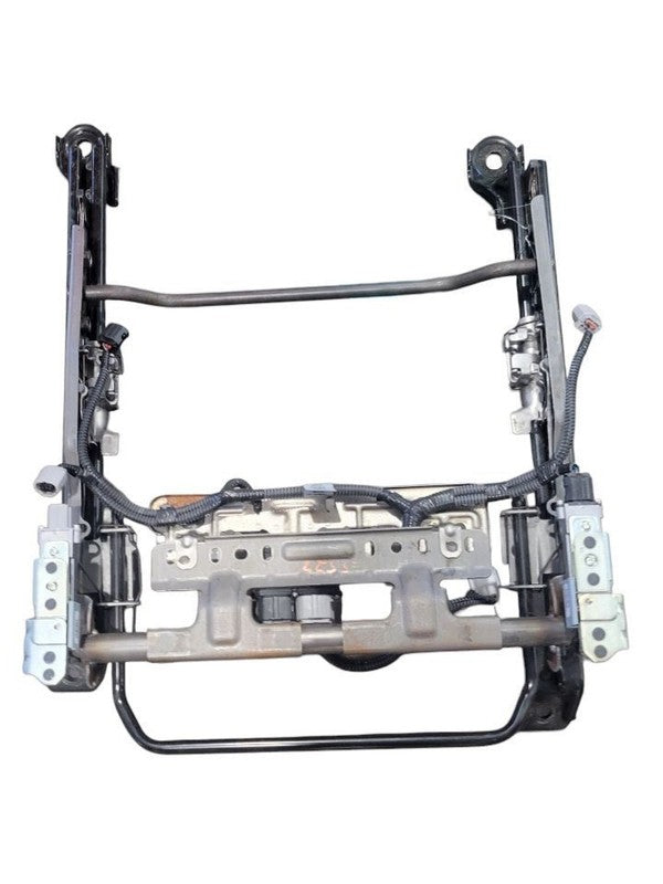 TACOMA    2017 Front Seat Track 667259
