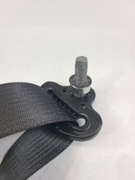 REAR XT5       2019 2nd Row Passenger Side Retractor Seat Belt Rear 56