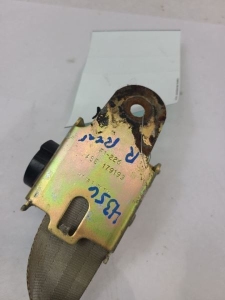REAR FIFTH AVE 1985 Passenger Side Retractor Seat Belt Rear 556866