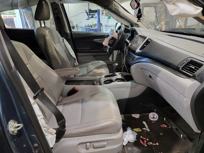 PILOT     2017 Dash/Interior/Seat Switch 551627