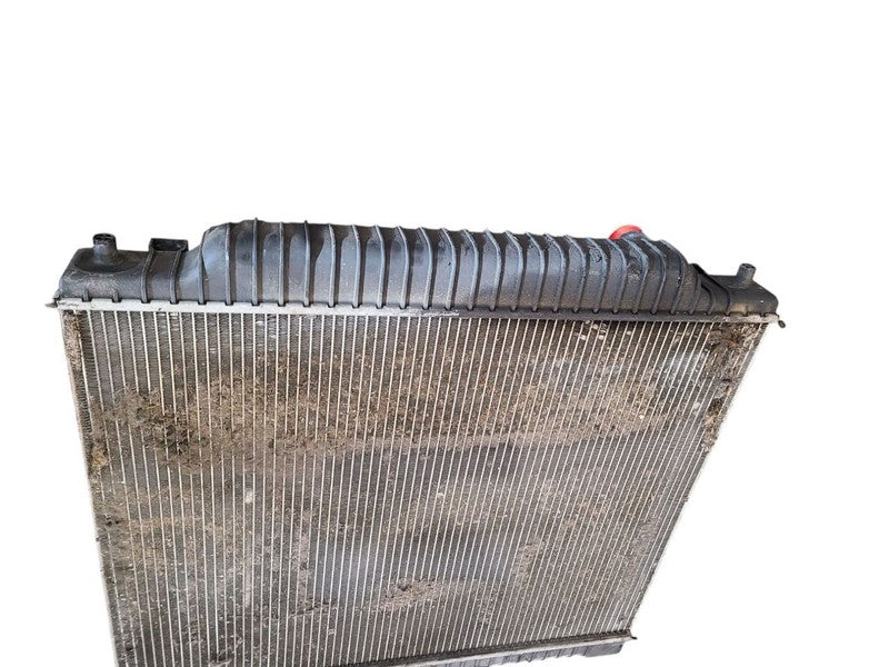 Radiator 8-280 Fits 00-14 FORD E150 VAN 621688