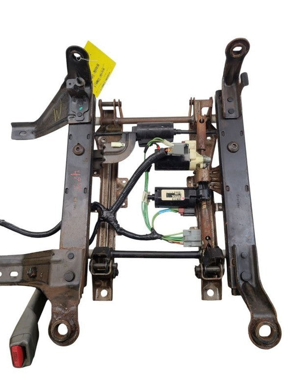 RAM3500   2009 Front Seat Track 618125