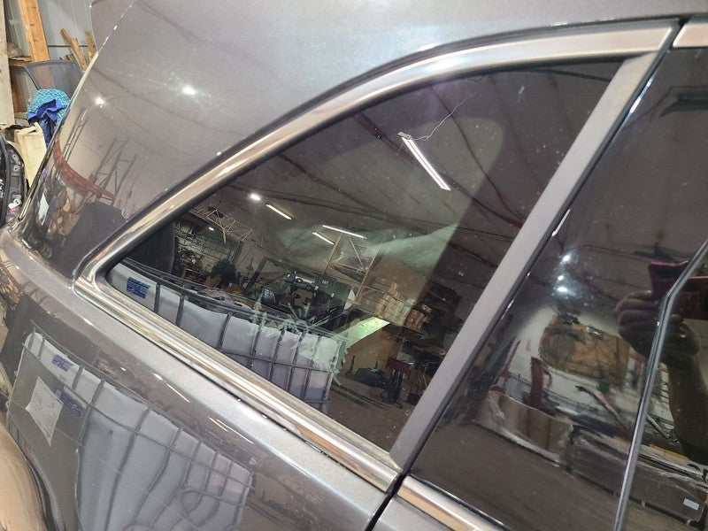 Passenger Right Quarter Glass Fits 10-13 MDX 661596