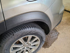 NX200T    2016 Fender Flare/Extension 673805