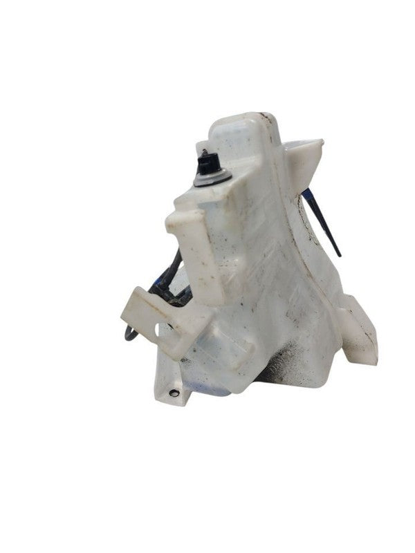IMPREZA   2025 Wash Reservoir 678710