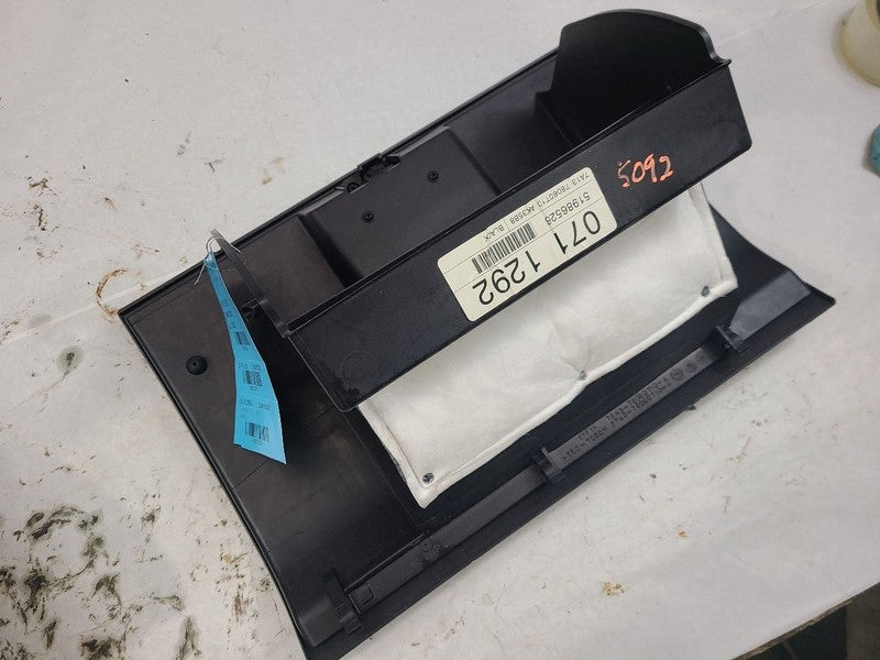 MKX       2008 Glove Box 633264