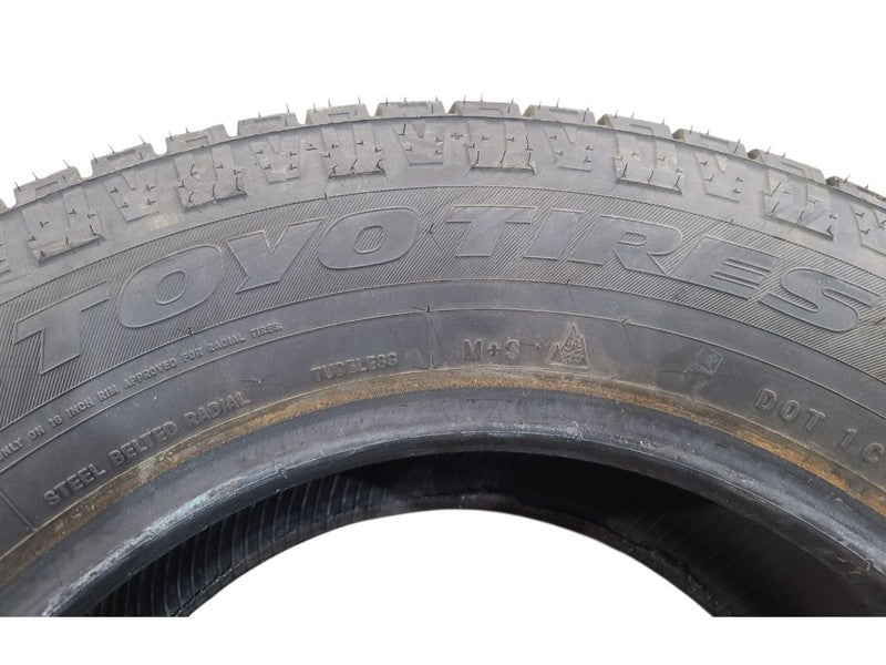 4 Used Tires 235 65 16 TOYO CELCIUS CARGO RANGE E  666540
