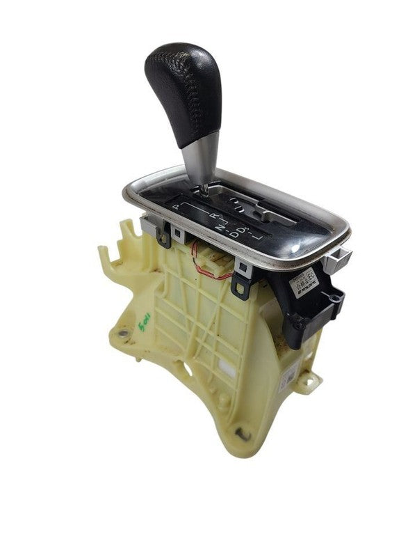 OUTLANDER 2016 Transmission Shift 625399