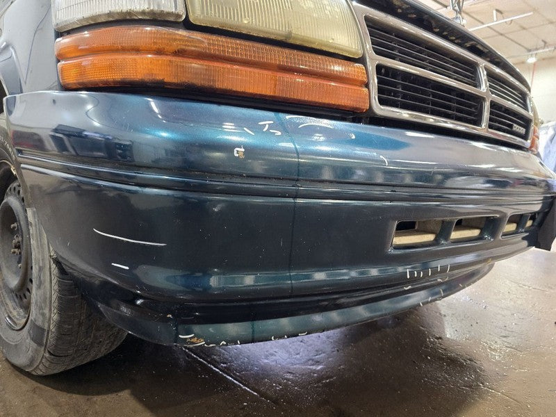 Front Bumper Without Fog Lamps Fits 94-95 CARAVAN 642068