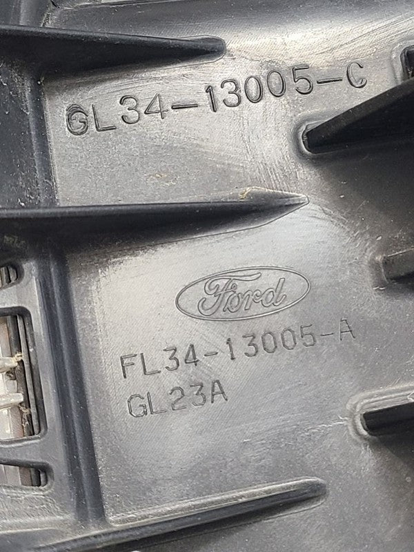 Passenger Headlight Halogen Fits 15-17 FORD F150 PICKUP 669324