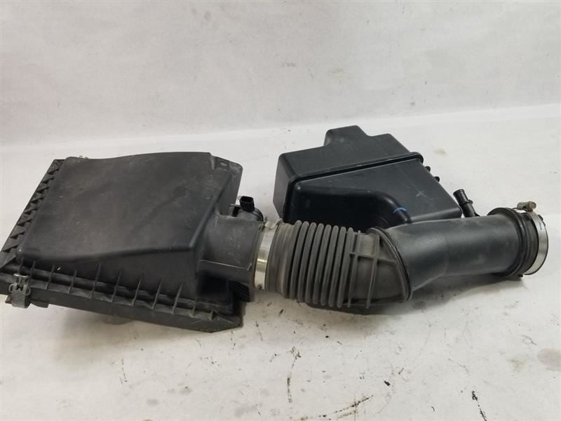 Air Cleaner 3.5L 6 Cylinder 2GRFKS Engine Fits 16-19 TACOMA 536457
