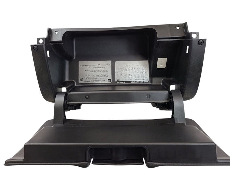 SIERRA150 2016 Glove Box 616586